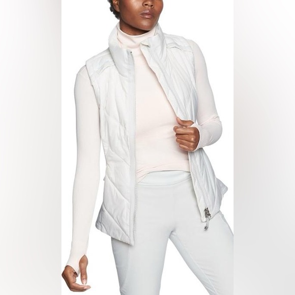 Athleta Rock Ridge Primaloft Vest in Moonlight Grey Blue Silver - Size XXS - Picture 3 of 13